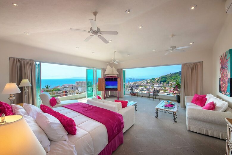 Casa Yvonneka, Private Luxury Villa