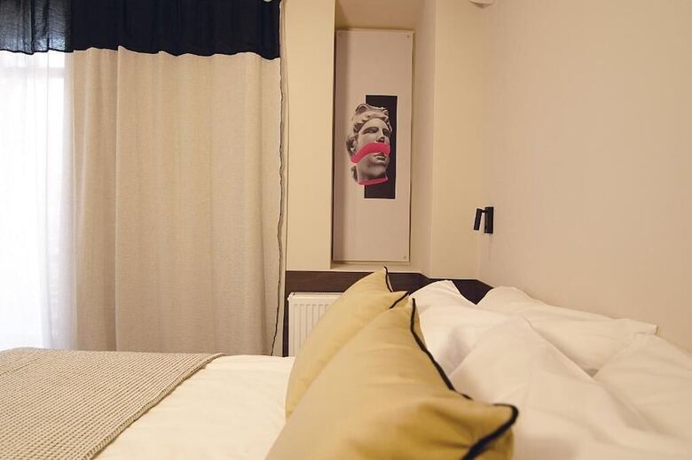 Cityzoe Athens Suites