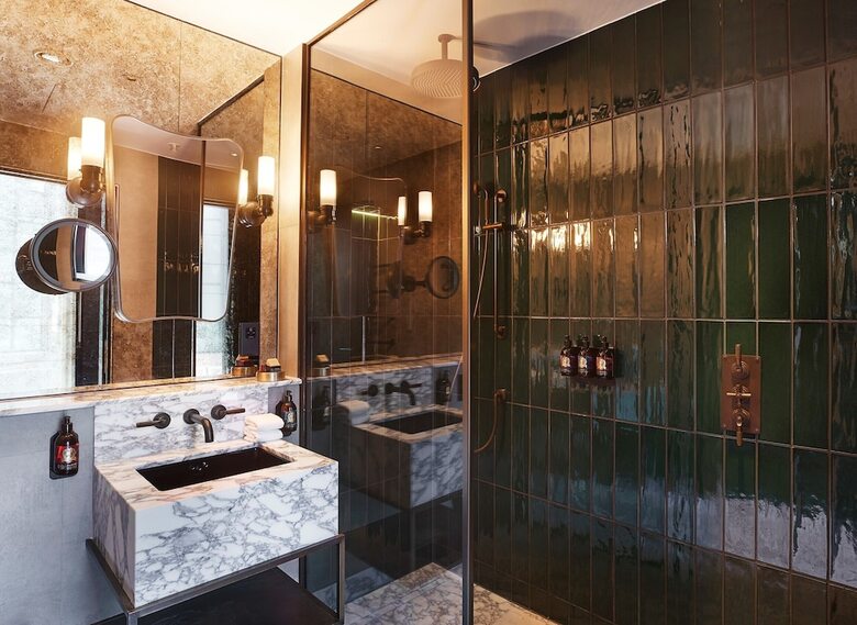 Hotel Chateau Denmark London