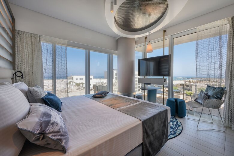 Hotel Port Tower By Isrotel Design