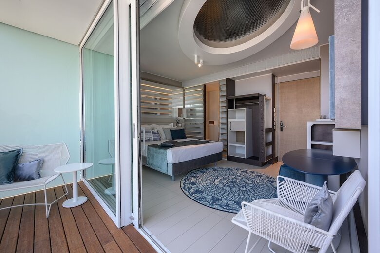Hotel Port Tower By Isrotel Design