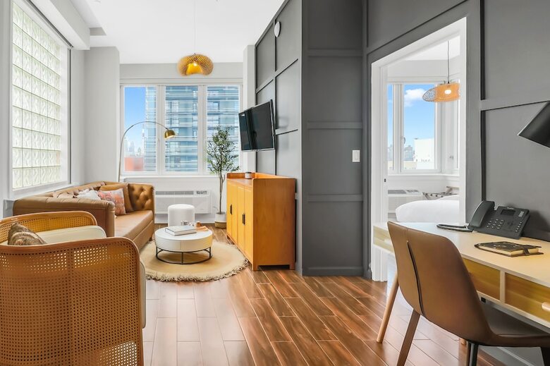 The Modernist Hotel