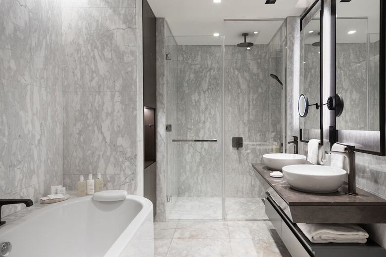 Jw Marriott Hotel Istanbul Marmara Sea