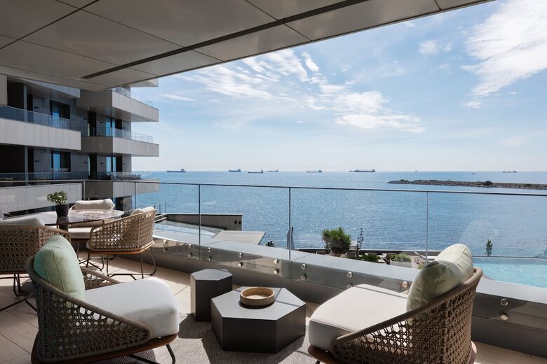 Jw Marriott Hotel Istanbul Marmara Sea
