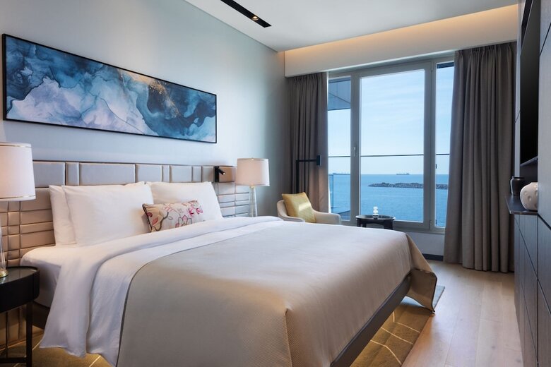 Jw Marriott Hotel Istanbul Marmara Sea