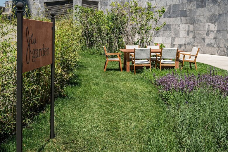 Jw Marriott Hotel Istanbul Marmara Sea