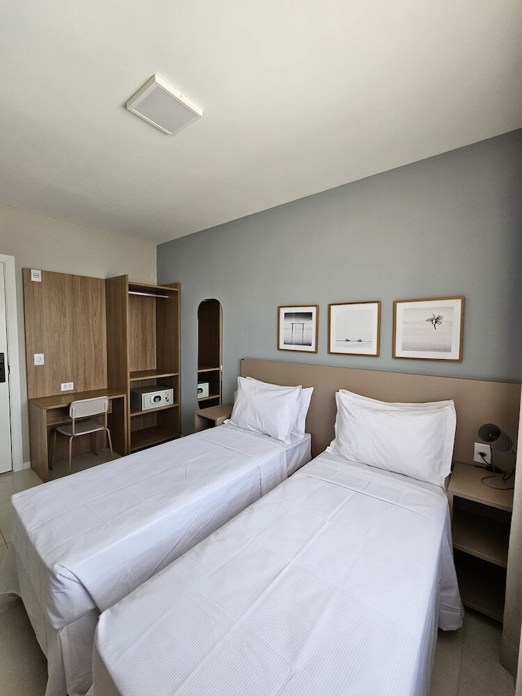 Aero Hotel