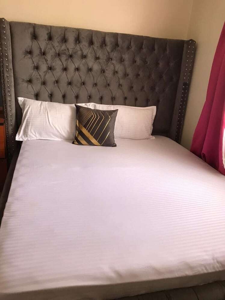 Aparthotel Lux Suites Dublin Suites Utawala