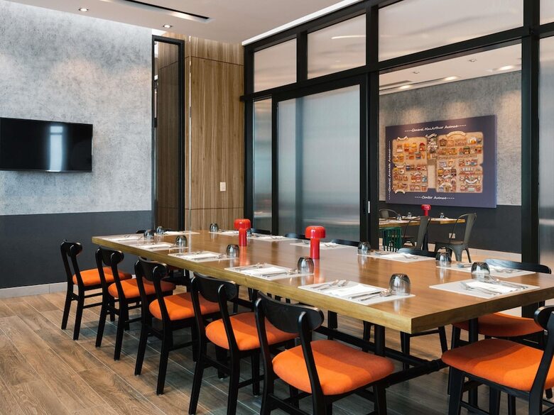Hotel Ibis Styles Manila Araneta City