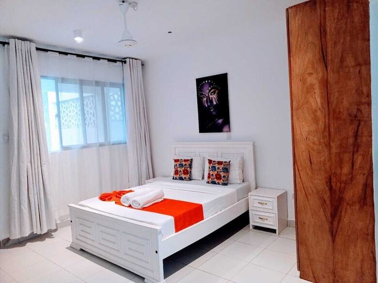 Hotel Pontoon Residence & Suites