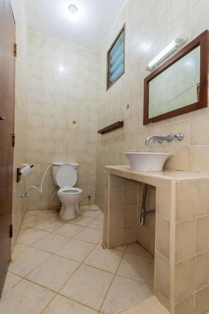 Hotel Pontoon Residence & Suites
