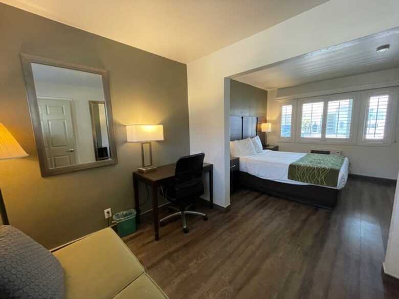 Motel Hi View Inn & Suites