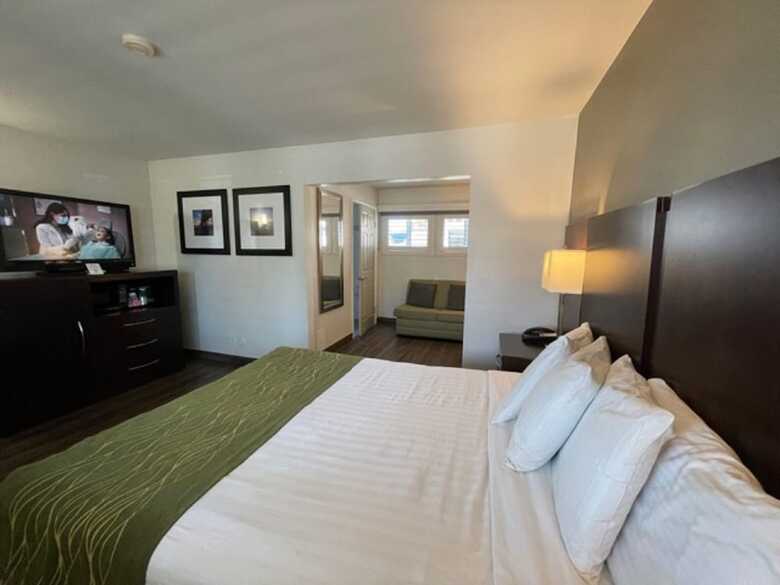 Motel Hi View Inn & Suites