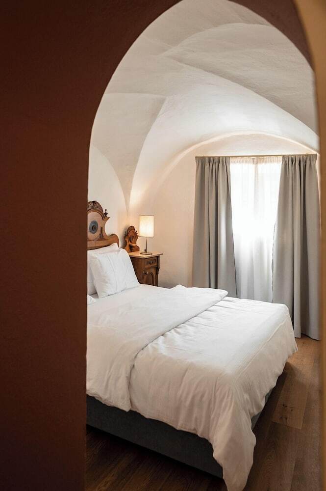 Hotel Pension Leuchtenburg