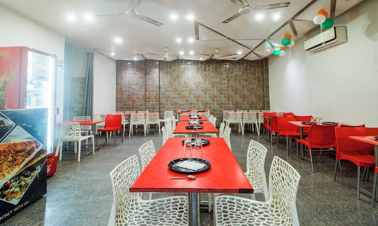 Hotel Treebo Shree Anand Dham, Vrindavan