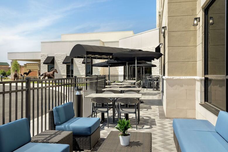 Hotel Embassy Suites By Hilton Round Rock