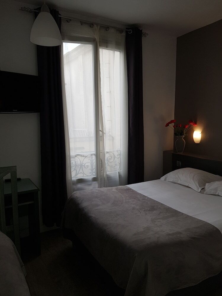 Hotel H�tel Le Saint-hubert - Gare de Lyon Bastille