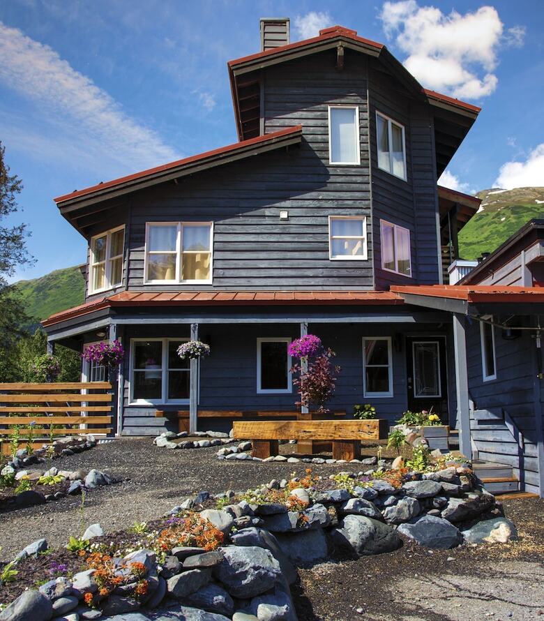 Ski Inn