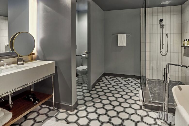 Hotel Thompson Dallas, By Hyatt
