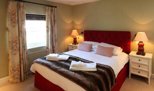 The Crown Hotel
