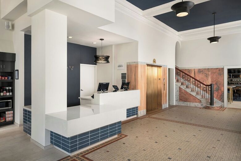 Hotel Courtyard By Marriott St. Petersburg Downtown
