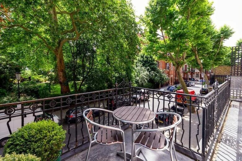 Aparthotel Collingham Serviced Apartments