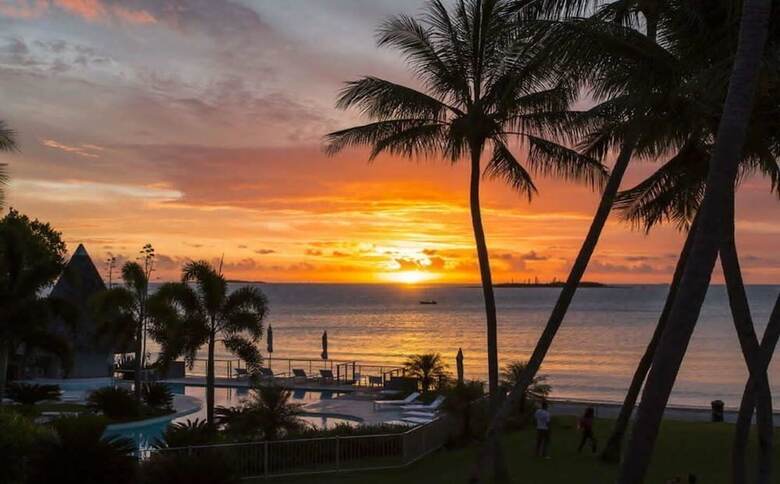 Hotel Chateau Royal Beach Resort And Spa