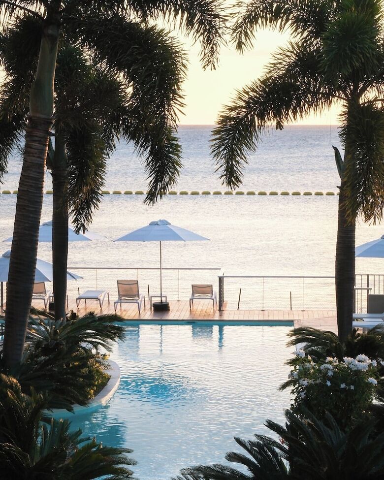 Hotel Chateau Royal Beach Resort And Spa