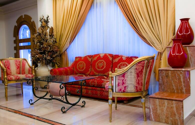 Aparthotel White House Apartments