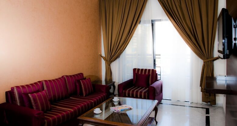 Aparthotel White House Apartments