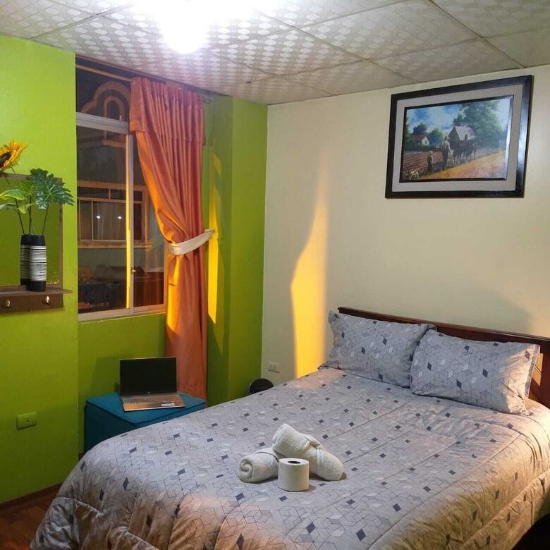 Hotel Hostal Downtown Quito
