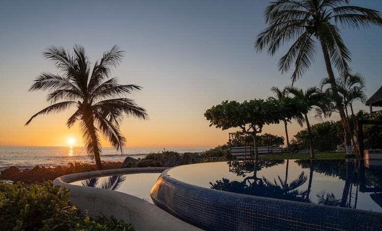 Casa Manzanillo Boutique Hotel