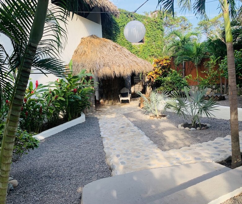 Casa Manzanillo Boutique Hotel