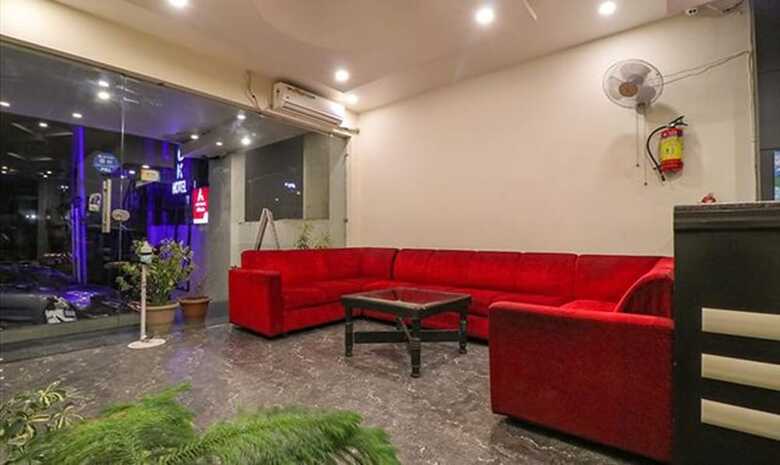 Fabhotel Agk