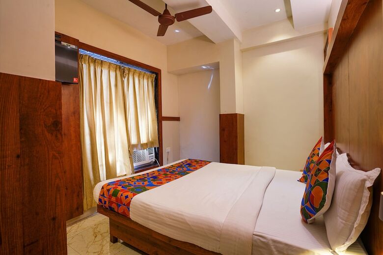 Hotel Fabexpress Super 7 Inn