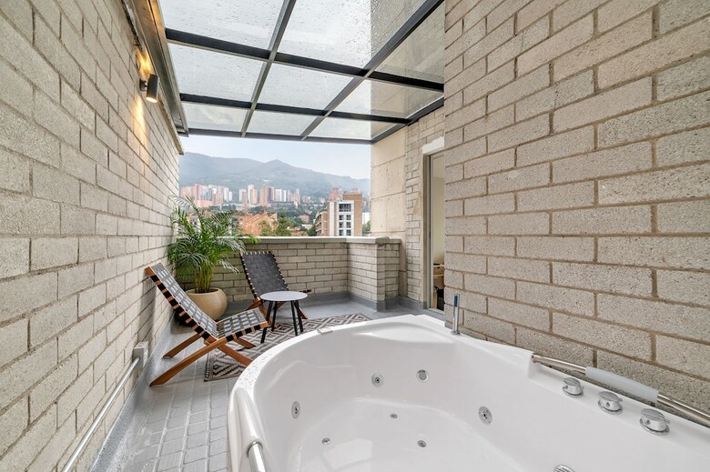 Apartamentos Poblado Alejandr�a By Housy Host