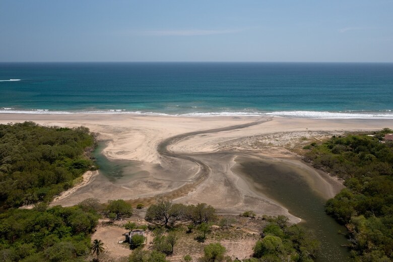 Villas Vr Beachwalk Avellanas