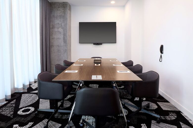 Hotel Courtyard By Marriott Montreal Laval