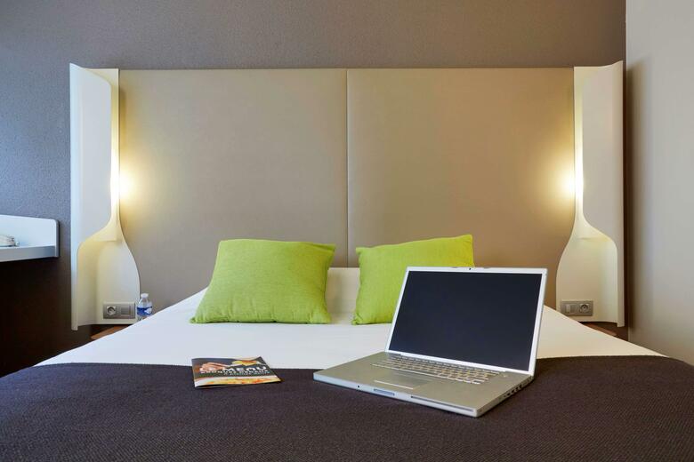 Hotel Campanile Villejust - Za Courtaboeuf