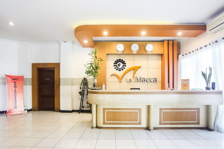 Oyo 3970 Hotel La Macca Makassar