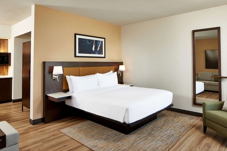 Hotel Embassy Suites By Hilton Nashville Downtown