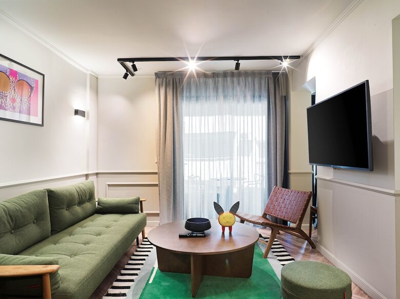 Aparthotel Liv The City Suites