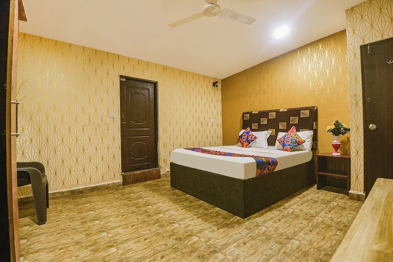 Fabhotel Dolphin Resort