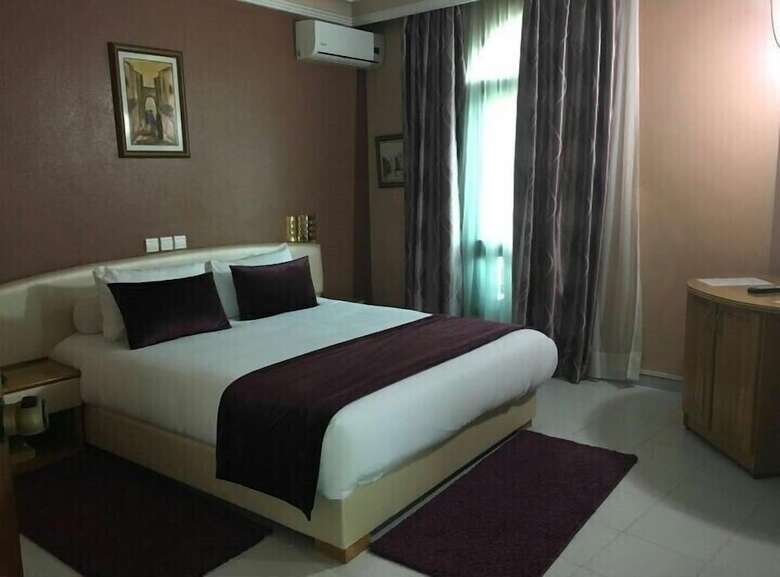 Hotel H�tel Rania Belmadina