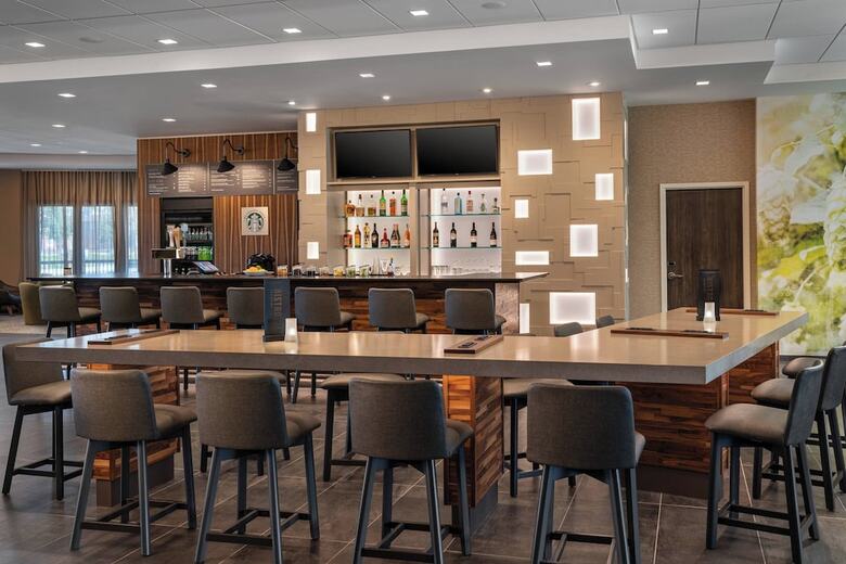 Hotel Courtyard By Marriott Petaluma Sonoma County