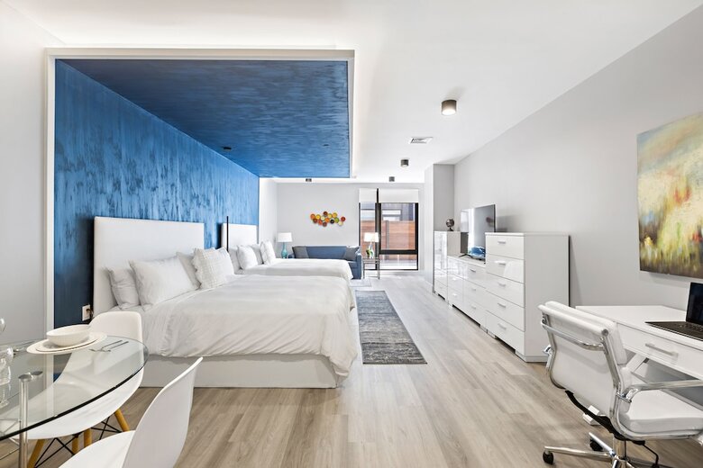 Aparthotel Global Luxury Suites At The Arches