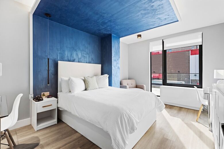 Aparthotel Global Luxury Suites At The Arches
