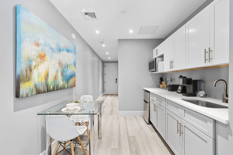 Aparthotel Global Luxury Suites At The Arches