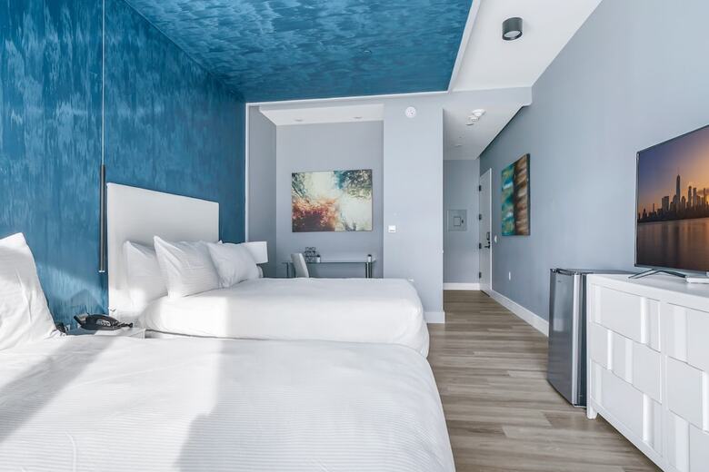 Aparthotel Global Luxury Suites At The Arches