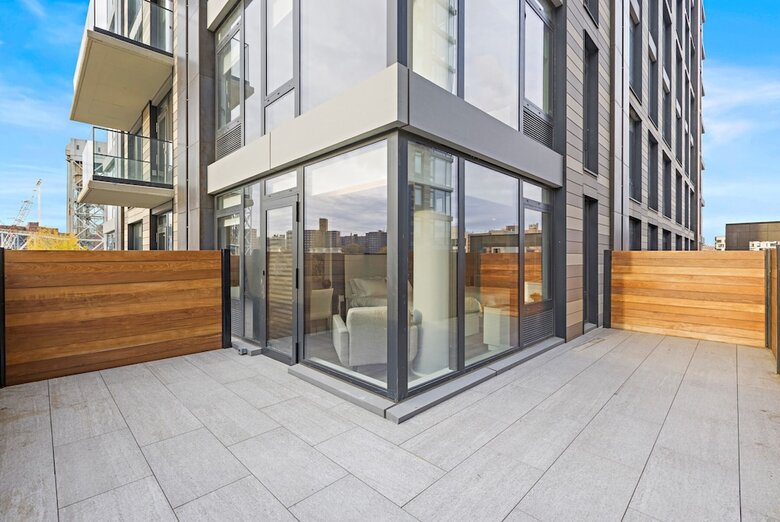 Aparthotel Global Luxury Suites At The Arches